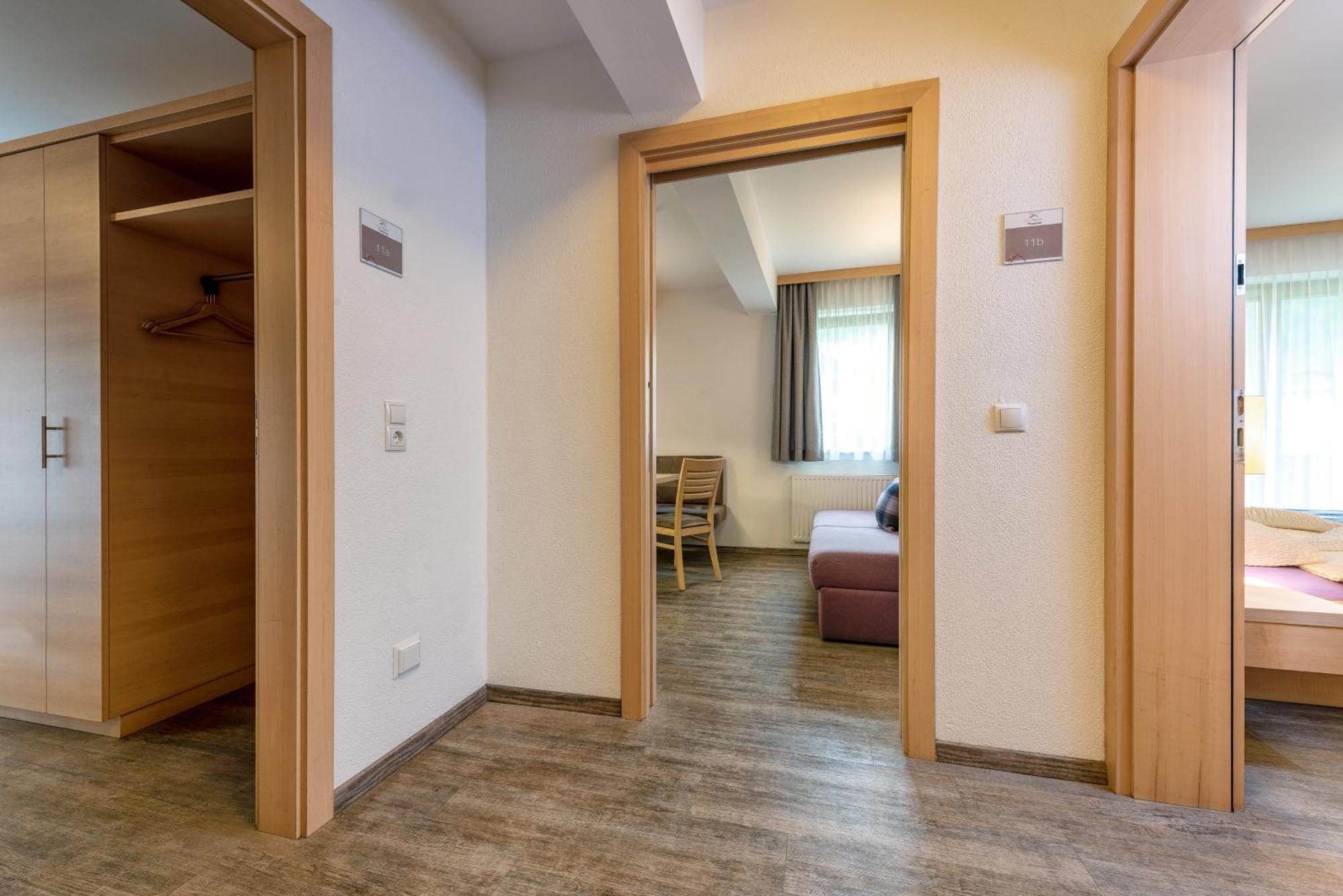 Alpenresort Thanner Mayrhofen Zimmer foto