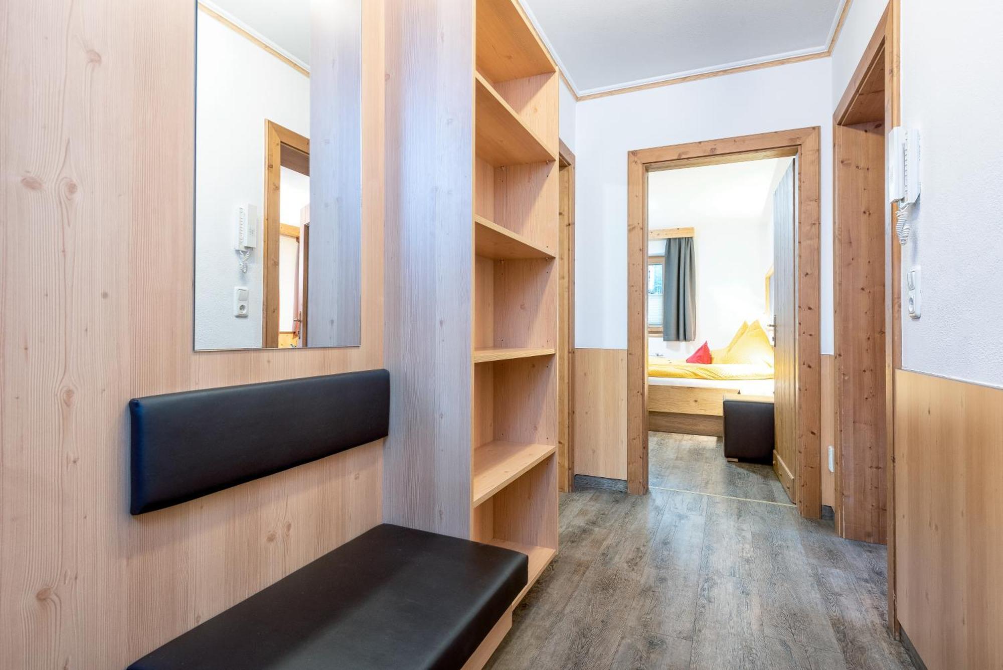 Alpenresort Thanner Mayrhofen Zimmer foto